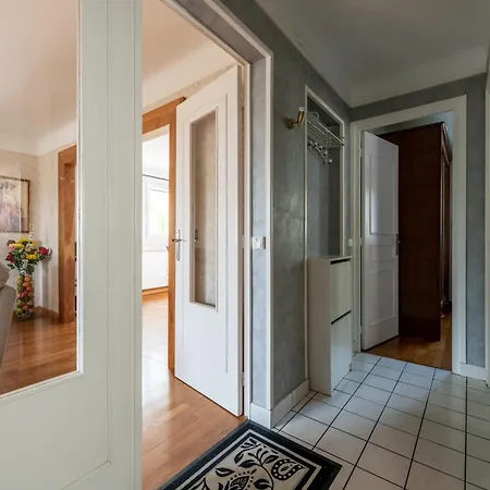 Wifi, Balcon, Spacieux - Chez Bibi & Perfect Apartment Evry-Courcouronnes